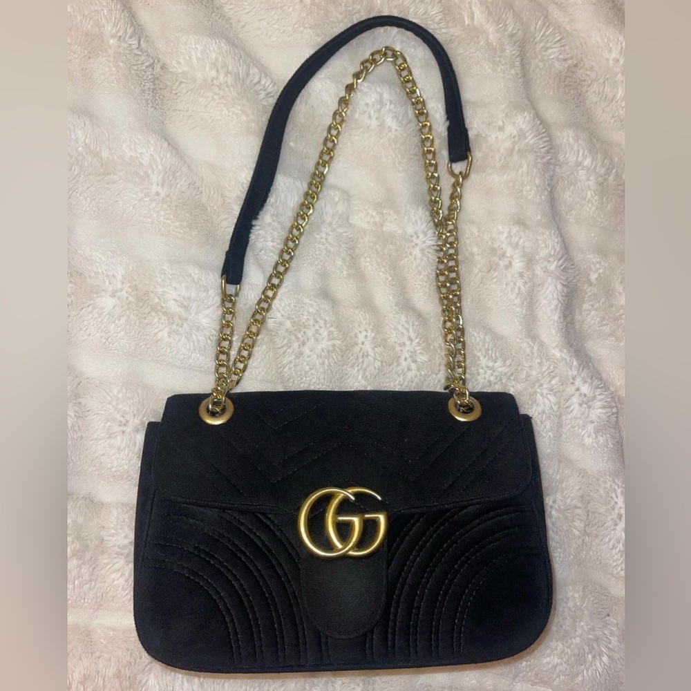 Black Purse